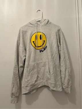 FLEO sweatshirt